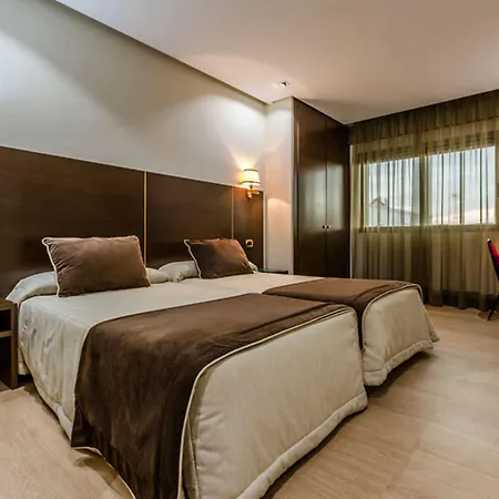 Отель Princess 4*
